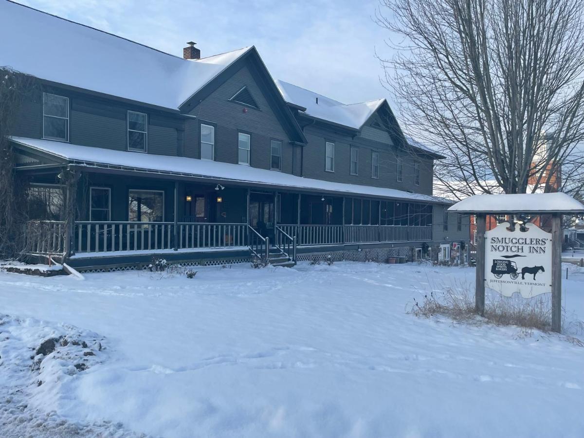 Smugglers Notch Inn Jeffersonville Exterior photo